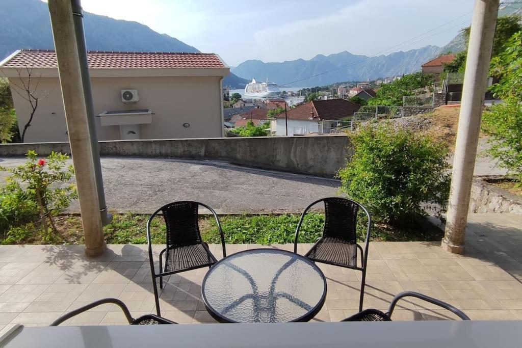 Nature Bay Apartment Kotor Exteriér fotografie